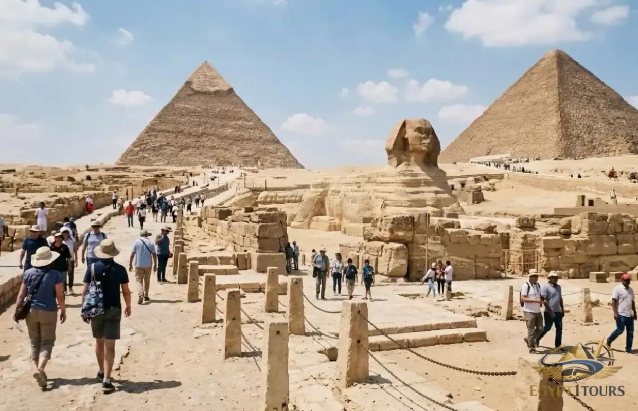 Guided tour of the Great Pyramids of Giza and the Egyptian Museum in Cairo